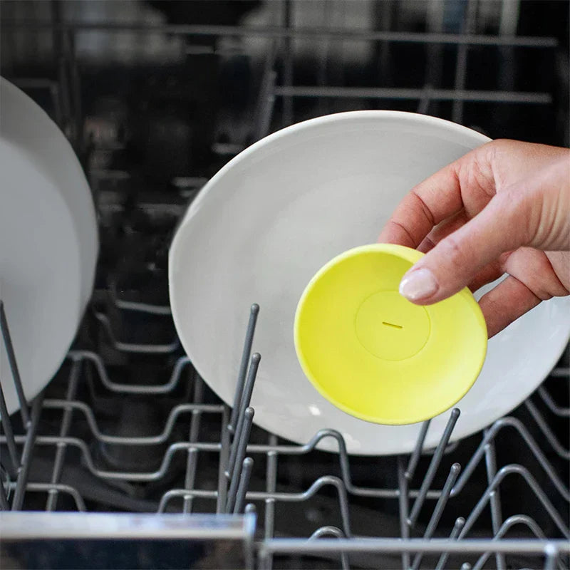 Ice Saver - Ideal For Parties - Silicone Ice Holder for Kids